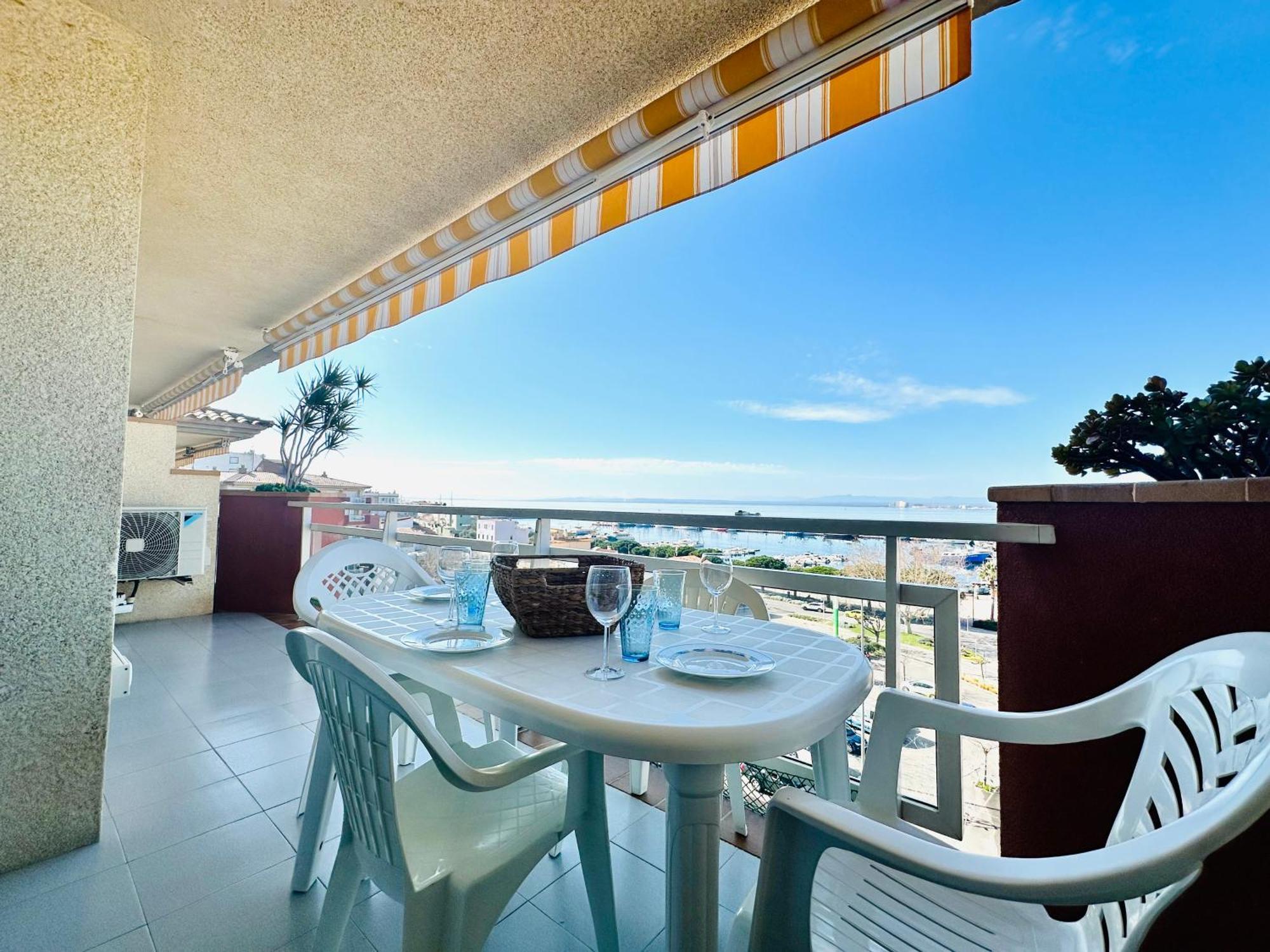 Global Immo 2079 Rocmar Appartement Roses