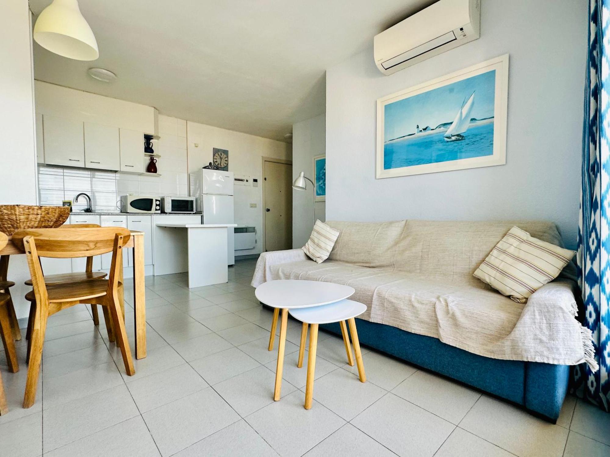 Appartement Global Immo 2079 Rocmar Roses